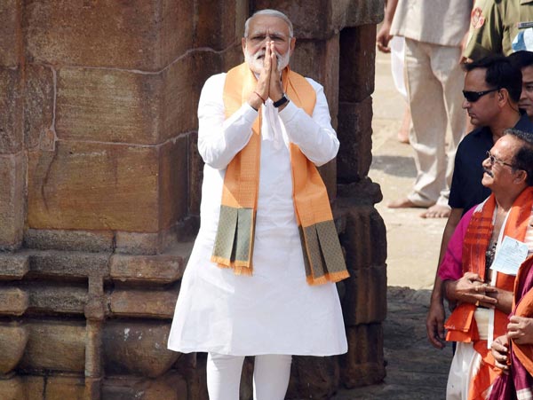 Narendra Modi orders party workers and leaders to keep calm
