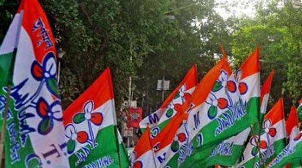 People shows anger over the arrest of accused TMC leaders