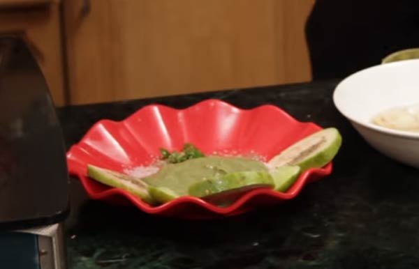 How to make Guava Chutney dgtl 