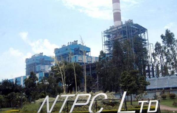 Staff Removing from Katwa Thermal Power Project