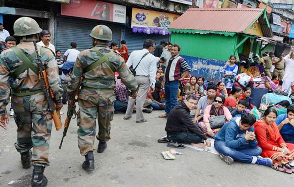 Tourists coming at Siliguri to avoid unrest