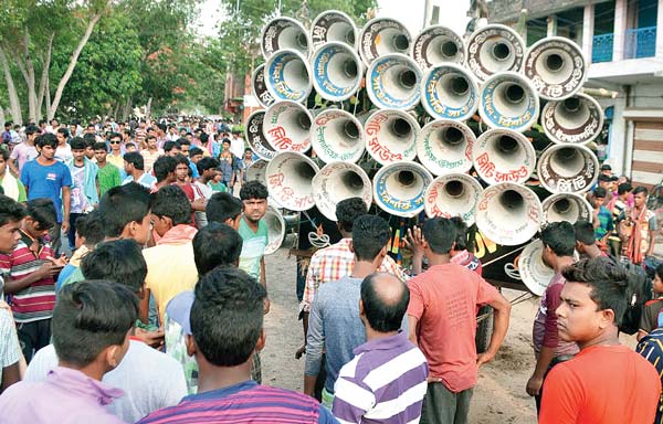 There is no initiative taken from Police to stop sound pollution