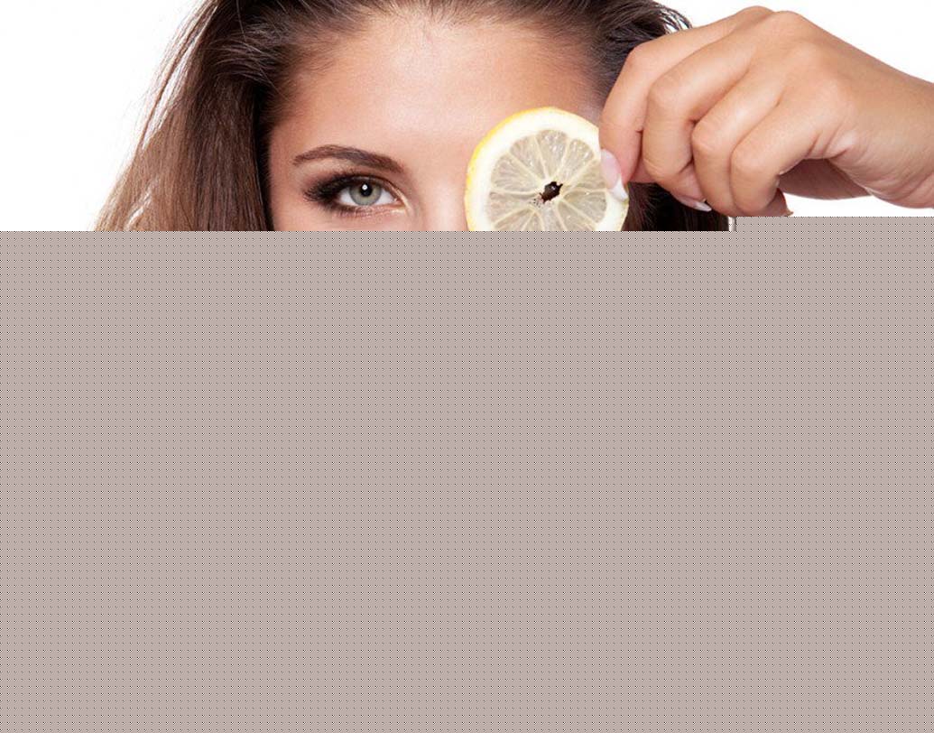 চোখ: বিয়ের আগে টেনসনে চোখের তলায় কালি পড়ে, চোখের কোলে ফোলা ভাব আসে। ঠান্ডা টি ব্যাগ, টাটকা শশা চোখের উপর দিয়ে রোজ ১৫ মিনিট শুয়ে থাকুন।