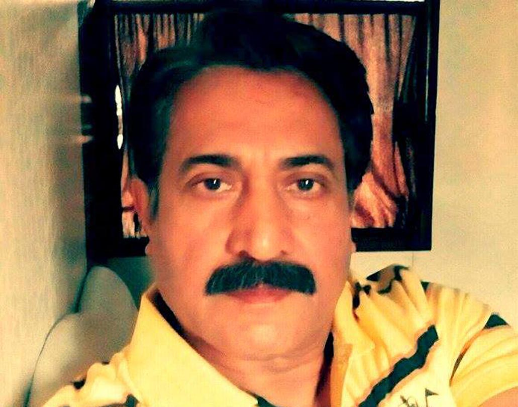 ২০১৬ সালে ‘এম এস ধোনি: দ্য আনটোল্ড স্টোরি’ ছবিতে তাঁকে দেখা গিয়েছিল ধোনির কোচের ভূমিকায়। তাঁর চরিত্রের নাম ছিল চঞ্চল ভট্টাচার্য।