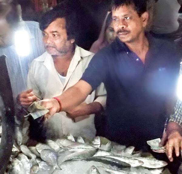 Insufficient supply of Ilish, fish lover unhappy