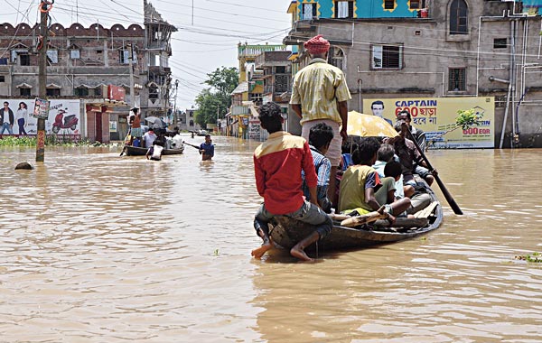 Three more dead in flooded Howrah and Hooghly