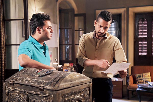 What does viewers say about Jakher Dhon