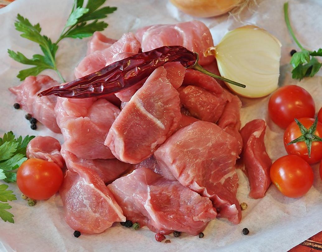 পর্ক: চিকেনের মতোই লিন মিট পর্ক। লিন পর্ক চপ হজম করা যেমন সহজ, তেমনই ভিটামিন বি৩-এ ভরপুর।