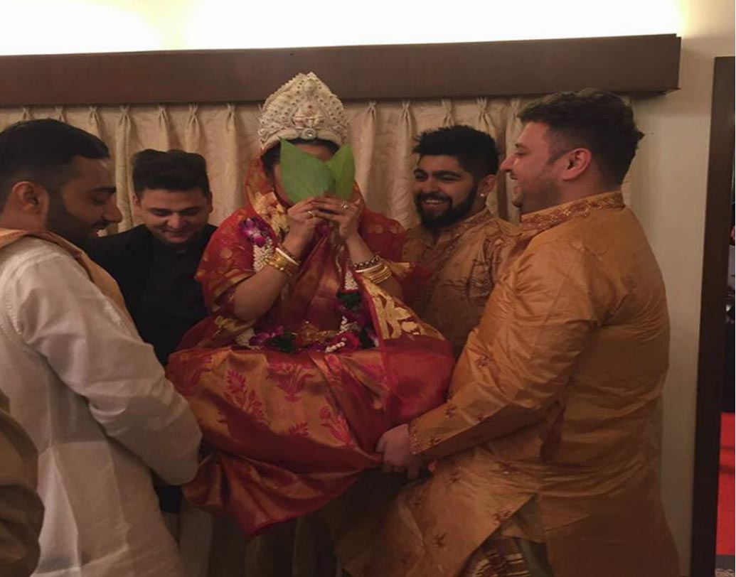 কনের সাজে রিয়া। ছবি: রাইমা সেনের ফেসবুক পেজের সৌজন্যে।