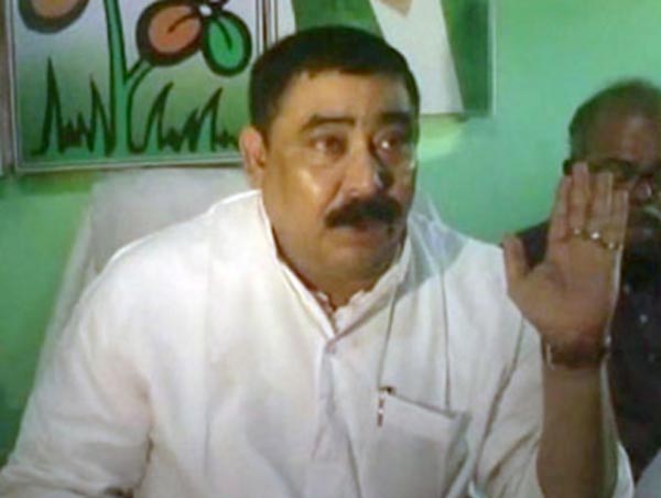 Cast vote to TMC to get central project's house, says Anubrata Mondal