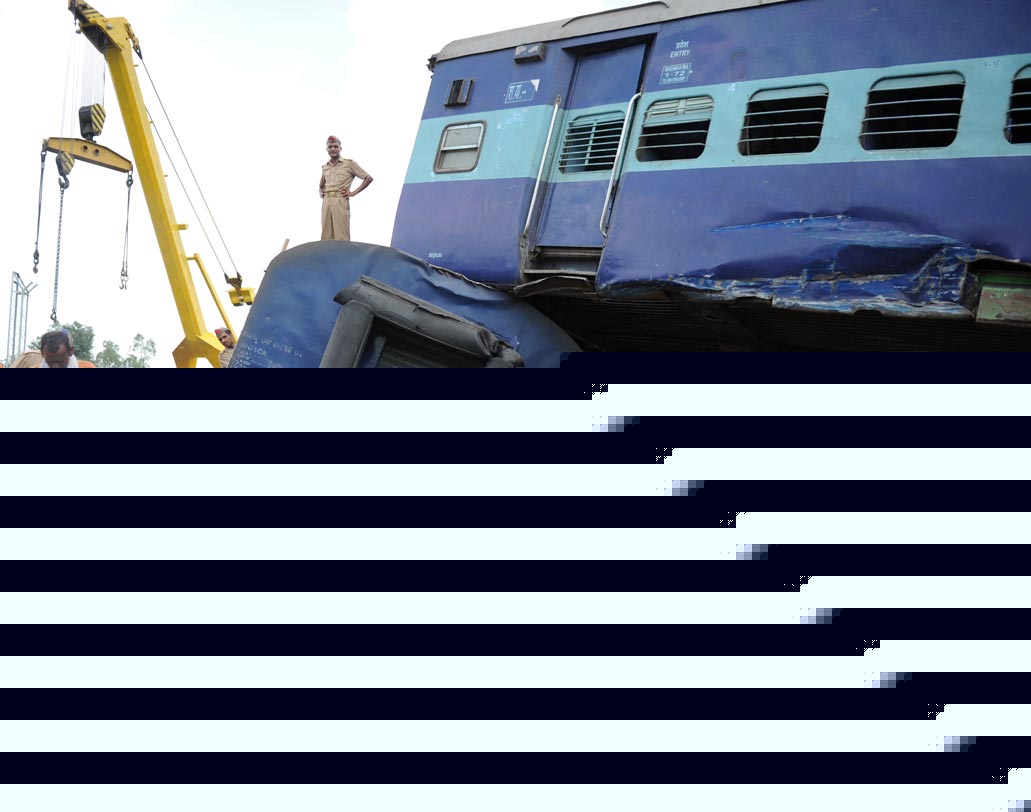 ওই বছরেরই ২৫ মে উত্তরপ্রদেশের কৌশাম্ভিতে রৌরকেল্লা–জম্মু তাওয়াই মুরি এক্সপ্রেসের ৮টি কামরা লাইনচ্যুত হয়ে যায়। তাতে মারা যান ৫ যাত্রী। ৫০ জন আহত হন।