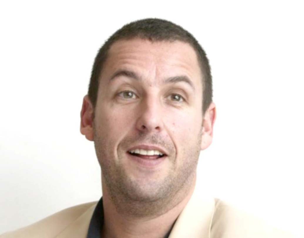 ফোর্বসের তালিকায় চতুর্থ স্থানে অভিনেতা, কমেডিয়ান, টিভি তারকা অ্যাডাম স্যান্ডলার। ৫ কোটি ৫ লক্ষ ডলারের মালিক অ্যাডাম।