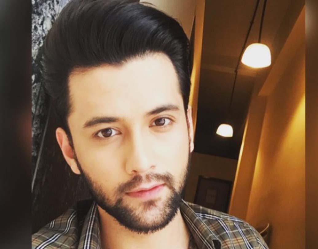 নতুন প্রতিযোগী হিসেবে ওয়াইল্ড কার্ড এন্ট্রি পেতে পারেন টিভি তারকা সুমিত ভরদ্বাজ।