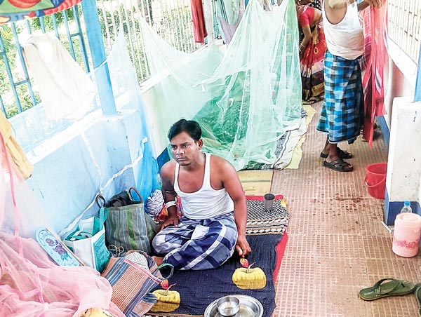 Dengue: Many patients are being admitted to the hospital