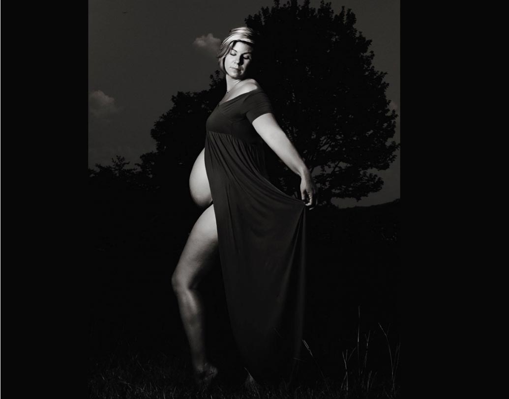 আর তখনই সংবাদমাধ্যমে নজরে আসে সূর্যগ্রহণের খবর। পূর্ণগ্রাস সূর্যগ্রহণ, যা কি না ৯৯ বছর পর দেখা গেল।