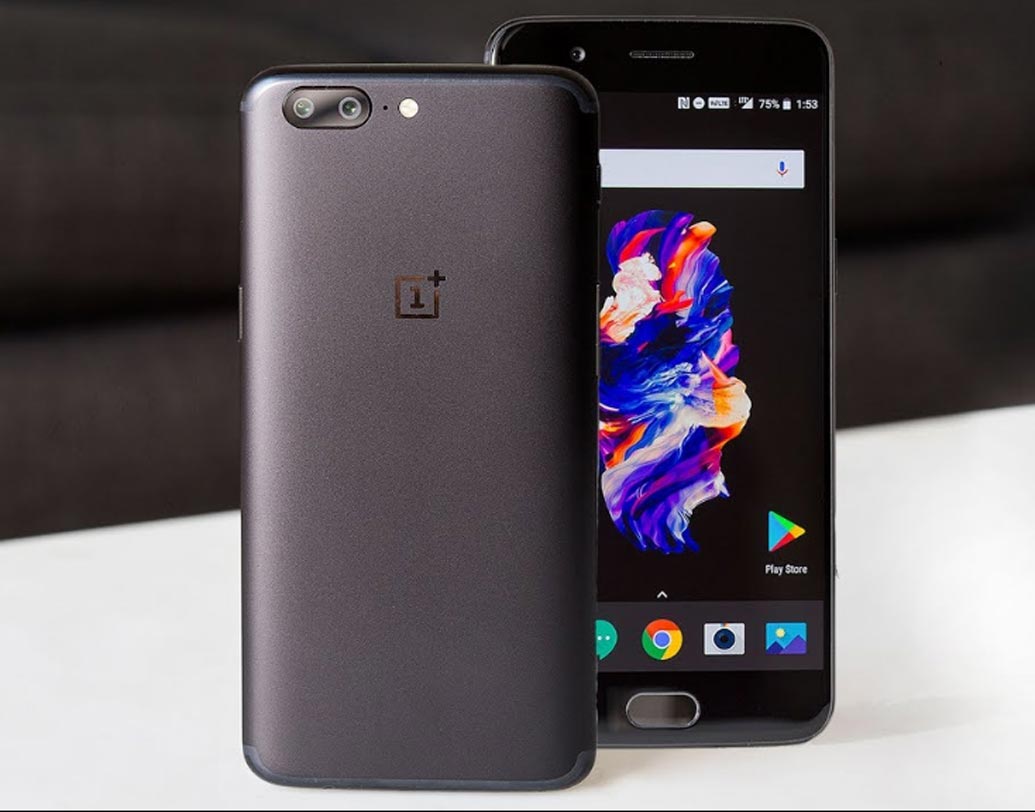ওয়ানপ্লাস ৫: ৬ জিবি এবং ৮ জিবি র‌্যামের দু’টি ভার্সনেই পাওয়া যাবে ওয়ানপ্লাসের এই ফ্ল্যাগশিপ স্মার্টফোন। ৫.৫ ইঞ্চির এইচডি ডিসপ্লের কুলপ্যাডে রয়েছে স্ন্যাপড্রাগন ৮৩৫ প্রসেসর এবং ৬৪ জিবি ইনবিল্ট মেমরি। ১৬ এবং ২০ মেগাপিক্সেলের ডুয়াল রিয়ার ক্যামেরা এবং ১৬ মেগাপিক্সেল সেলফি ক্যামেরার এই ফোনে রয়েছে ৩৩০০ এমএএইচ ব্যাটারি। দাম পড়বে ৩২ হাজার ৯৯৯ টাকা।