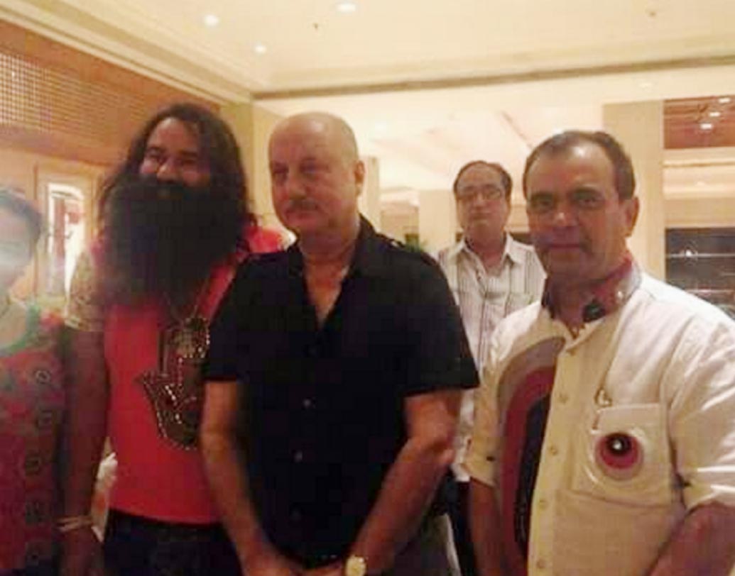 এমএসজি-র পার্টিতেই নিমন্ত্রিত অনুপম খের।