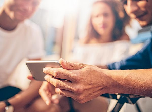 Mobile phone uses is not the key factor of Student impairment