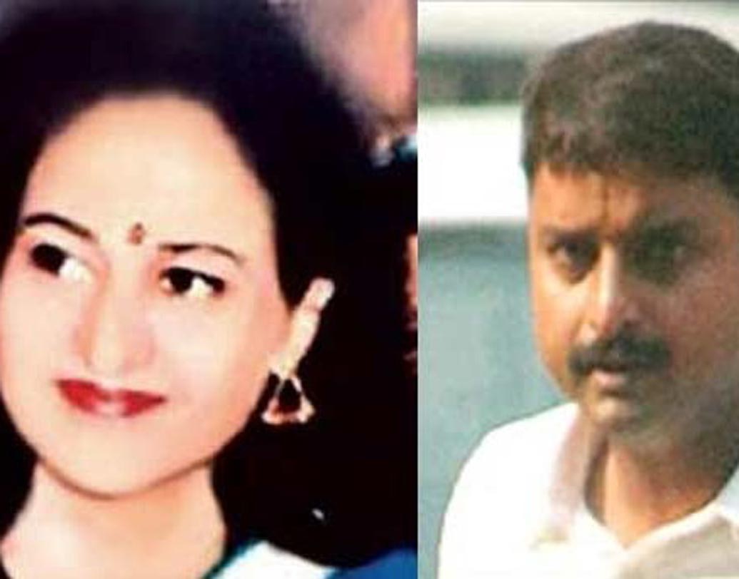 প্রিয়দর্শিনী মাতো-১৯৯৬:
নয়াদিল্লিতে নিজের ঘরেই ধর্ষণ করে খুন করা হয়েছিল বছর পঁচিশের আইনের ছাত্রী প্রিয়দর্শিনীকে। এই ঘটনার ১০ বছর পর প্রিয়দর্শিনীর সহপাঠী সন্তোষ কুমার সিংহকে দোষী সাব্যস্ত করে ফাঁসির সাজা দেয় দিল্লি হাইকোর্ট। মামলা যায় সুপ্রিম কোর্টে। শীর্ষ আদালত সন্তোষের সাজার পরিমাণ কমিয়ে যাবজ্জীবন করে।