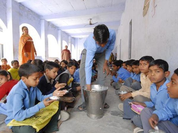 Mid day meal stopped in a school for 21 days