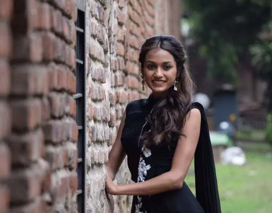 প্রিয়ঙ্কা কুমারী: মিস ইন্ডিয়া বিহার খেতাব জেতার পর মিস ইন্ডিয়া ২০১৭ প্রতিযোগিতায় সেকেন্ড রানার্স আপ হয়েছেন প্রিয়ঙ্কা। ২৭ বছরের প্রিয়ঙ্কা পেশায় মেকানিক্যাল ইঞ্জিনিয়র।