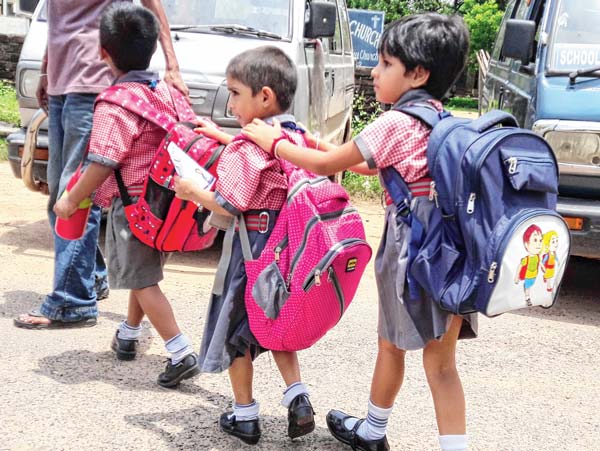 Two cities puts cap on School Bag Weight