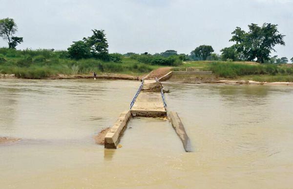 Bridge breaks down after 4 months of making