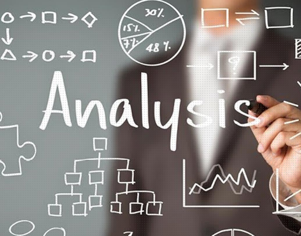 বিজনেস অ্যানালিস্ট:
ব্যবসার এই প্রতিযোগিতার যুগে বিজনেস অ্যানালিস্টদের কদর উচ্চগামী। শুরুতেই বছরে ৬ লক্ষের কাছাকাছি আয় করতে পারবেন আপনি।