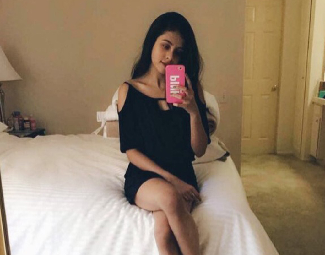 তাঁর ফ্যাশন সেন্স নিয়েও ভূয়সী প্রশংসা করেছেন ফ্যাশন সমালোচকরা।