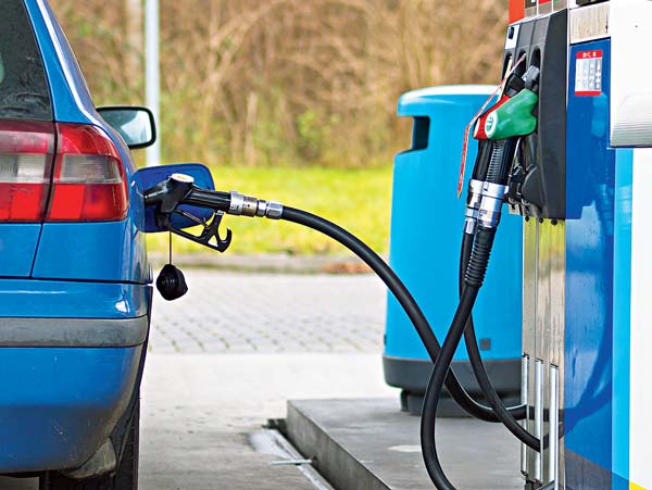 Dharmendra Pradhan suggested all the fuel companies to raise prices of petrol and diesel slowly 