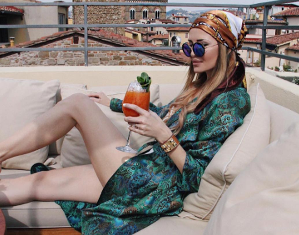 জাকলিনা ইতালির বাসিন্দা।