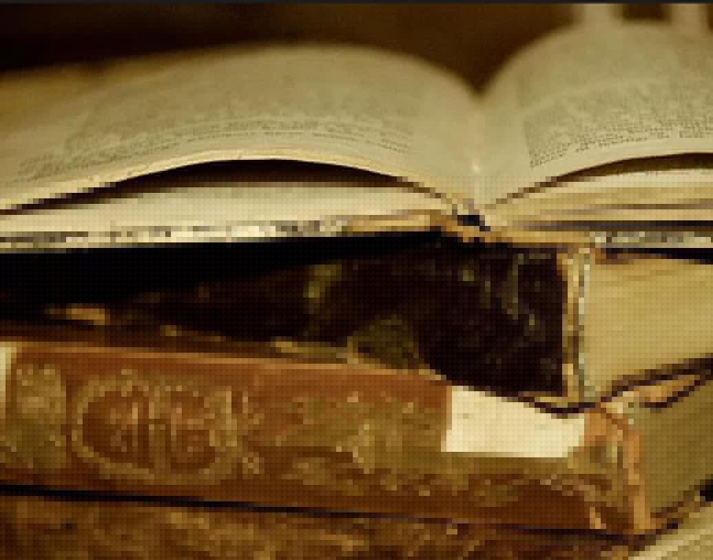 হেনরি য়ুলে এবং আর্থার কোক বার্নেল মিলে তৈরি করেছিলেন এই অভিধান। ১৮৮৬ সালে প্রকাশিত হয়েছিল এই অভিধানটি।