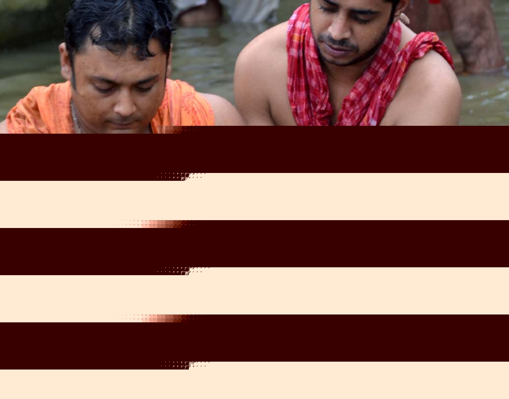 পিতৃপক্ষের অবসানে দেবীপক্ষের সূচনা। পিতৃকূলকে জল দিয়ে দেবীপক্ষকে স্বাগত জানানো।