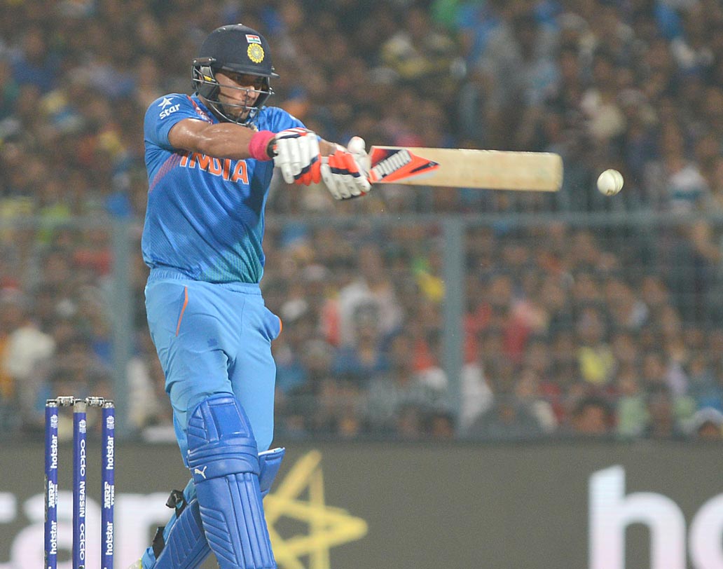 যুবরাজ সিংহ: এক দিনের ক্রিকেটে মোট ১৪টি শতরান আছে যুবির, কিন্তু যুবি ১৮ বার আউট হয়েছেন শূন্য রানে।