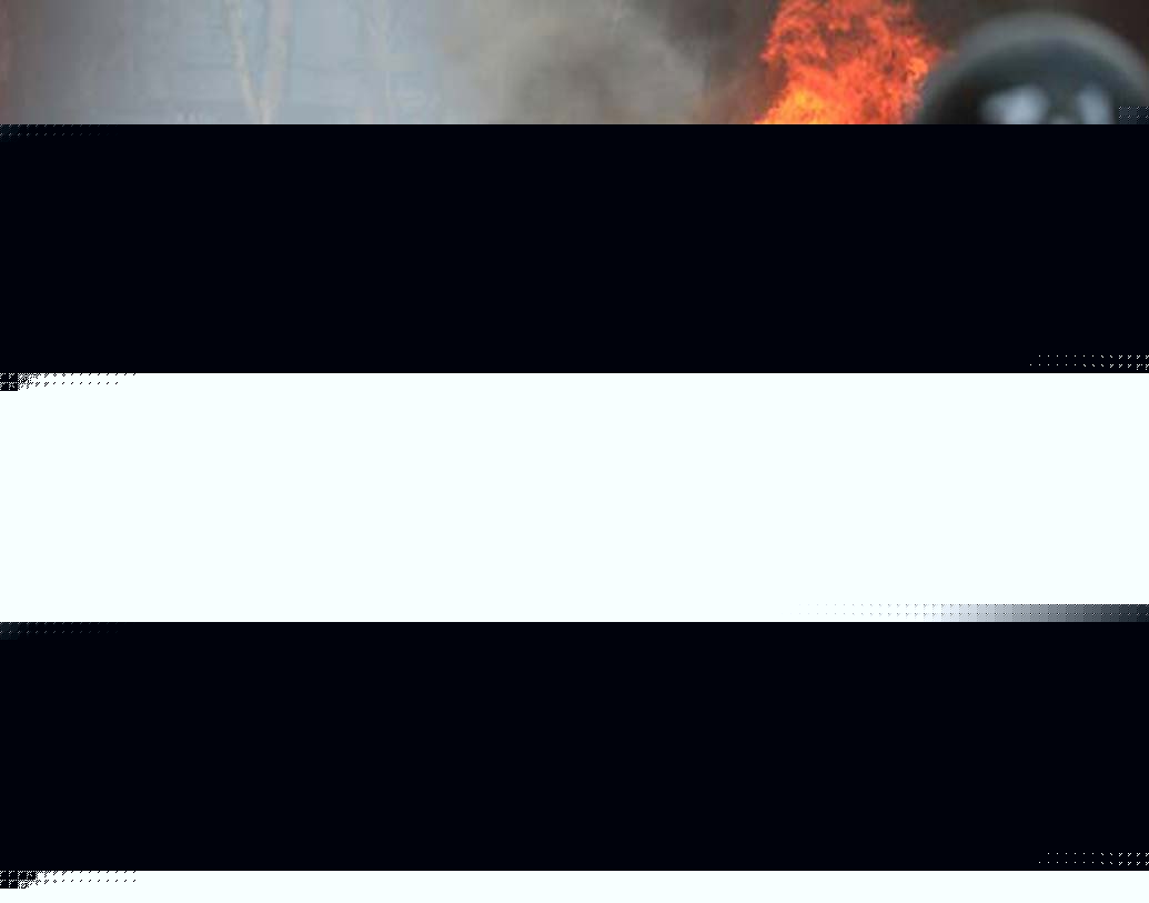 আমরা লড়ছি দারিদ্রের সঙ্গে। কিন্তু আমাদের প্রতিবেশীর লড়াইটা যেন শুধু আমাদের সঙ্গেই।