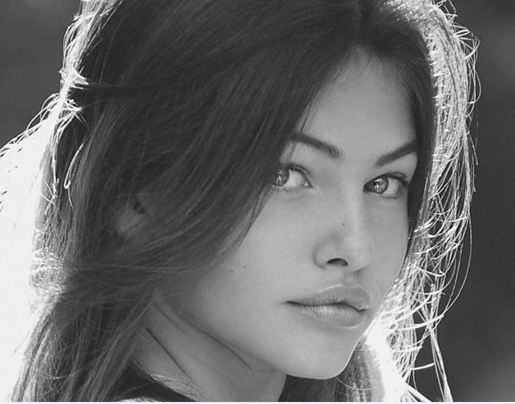 ‘বিশ্বের সবচেয়ে সুন্দরী মেয়ে’ হিসাবেই পরিচিত থিলান।