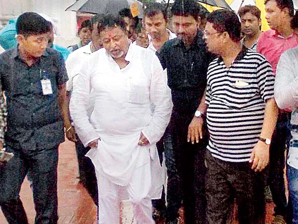 The effect inside TMC still not clear after the suspension of Mukul Roy