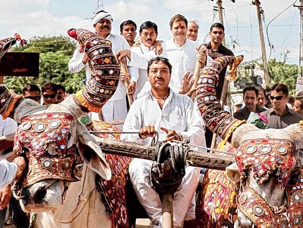 Amit Shah slams Rahul Gandhi directly and PM slams him indirectly for dynastic politics