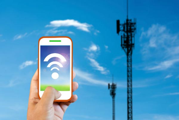 Telecommunication Minister Manoj Sinha has claimed that the rate of call dropping has decreased