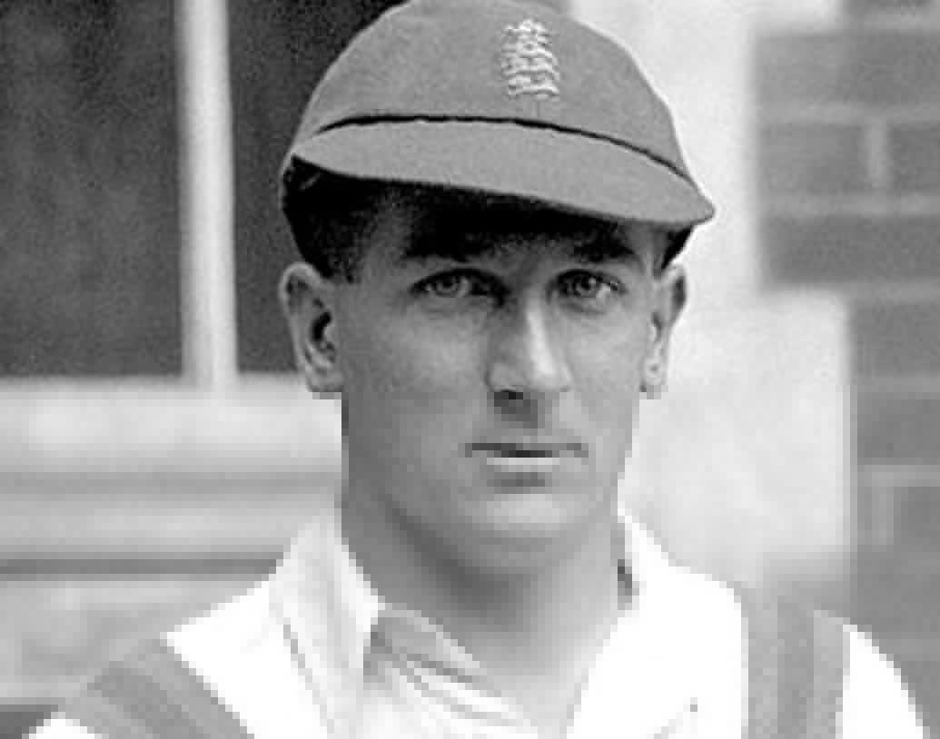 স্যর জ্যাক হবস: সচিন তেন্ডুলকরের শতরানের সেঞ্চুরিকে কেন্দ্র করে একটা সময় উত্তাল ছিল ক্রিকেট বিশ্ব। কিন্তু জানলে অবাক হবেন স্যর হবসের শতরানের সংখ্যা ২১৪। প্রথম শ্রেণির ক্রিকেটে শতরান ১৯৯টি এবং টেস্টে ১৫টি।