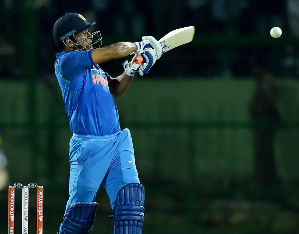 টি ২০ ফর্ম্যাটে ভাল খেলার জন্য শারীরিক ভাবে ফিটনেসের শিখরে থাকা প্রয়োজন। ৩৬ বছরের ধোনির সেই ফিটনেস ধরে রাখা বেশ কঠিন।