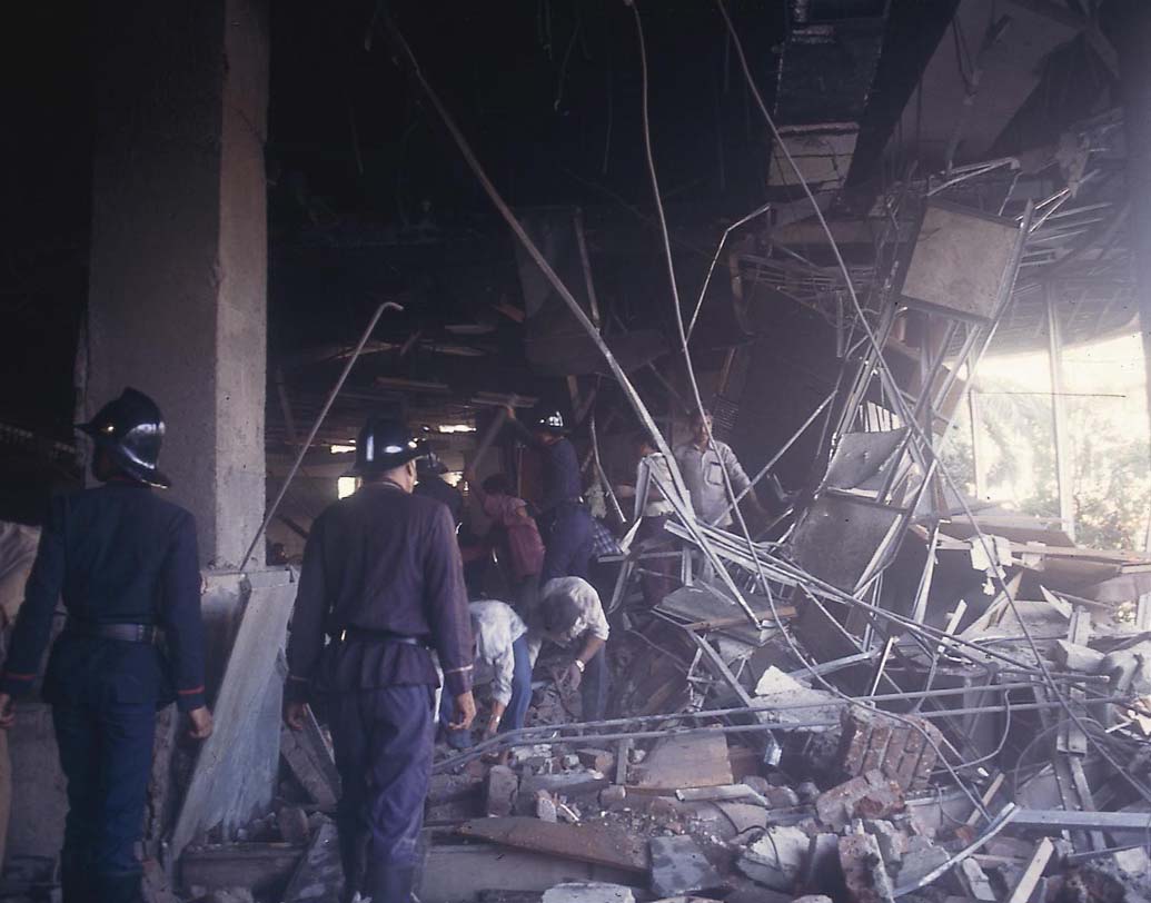 অক্টোবর, ২০০০: ৬৮৪ জন সরকার পক্ষের সাক্ষীকে জিজ্ঞাসাবাদ শেষ হয়।
৯ মার্চ-১৮ জুলাই, ২০০১: অপরাধীদের বয়ান নথিভুক্ত করা হয়।
১৮ অক্টোবর, ২০০১: সরকার পক্ষের সওয়াল শুরু হয়।