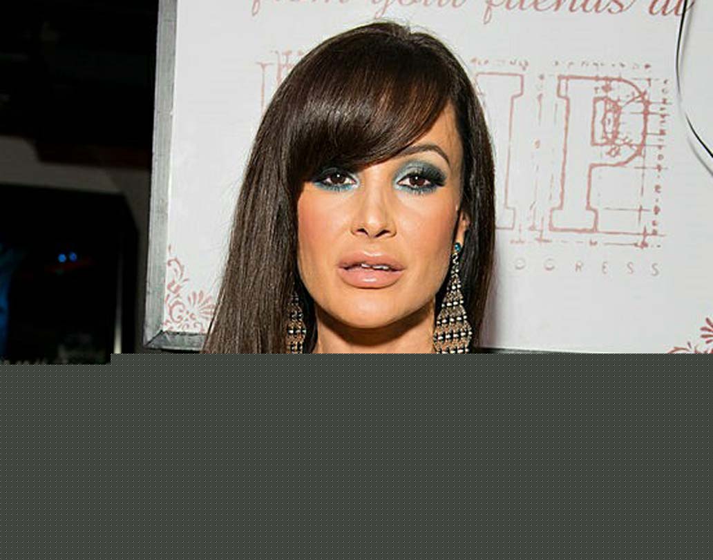 ২০১৪ পর্যন্ত দাপিয়ে কাজ করেছন। সে বছর অবসরের পর থেকে এখন নতুন পর্ন তারকাদের ট্রেনিং দেন। তাঁর কনসাল্টিং ফার্মের নাম ‘পর্ন স্টারস বুট ক্যাম্প’। এ ছাড়া রেডিও, মিউজিক ভিডিও এবং হলিউডের ছবিতেও কাজ করেন।