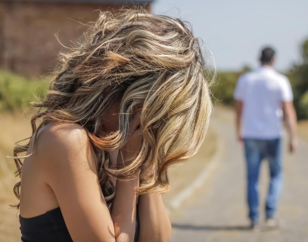10 Signs You Are In One Sided Relationship dgtl 