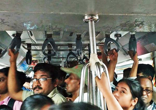 Kolkata Police Comrades will reki the Metro tunnels to tackle terror attack