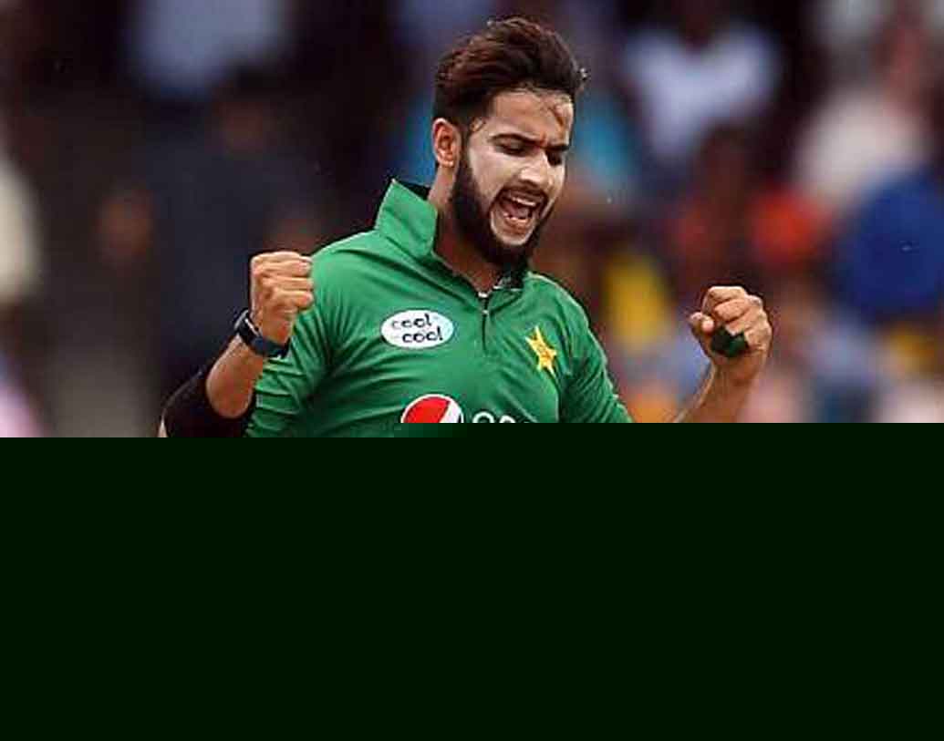 ইমাদ ওয়াসিম: বাঁহাতি এই পাক অল রাউন্ডার টি২০-এর বোলারদের তালিকায় এই মুহূর্তে এক নম্বরে।