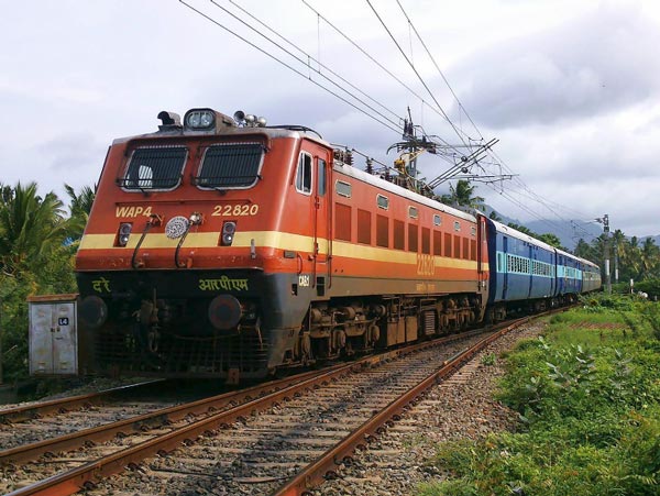 Railways may soon launch anti-fog device