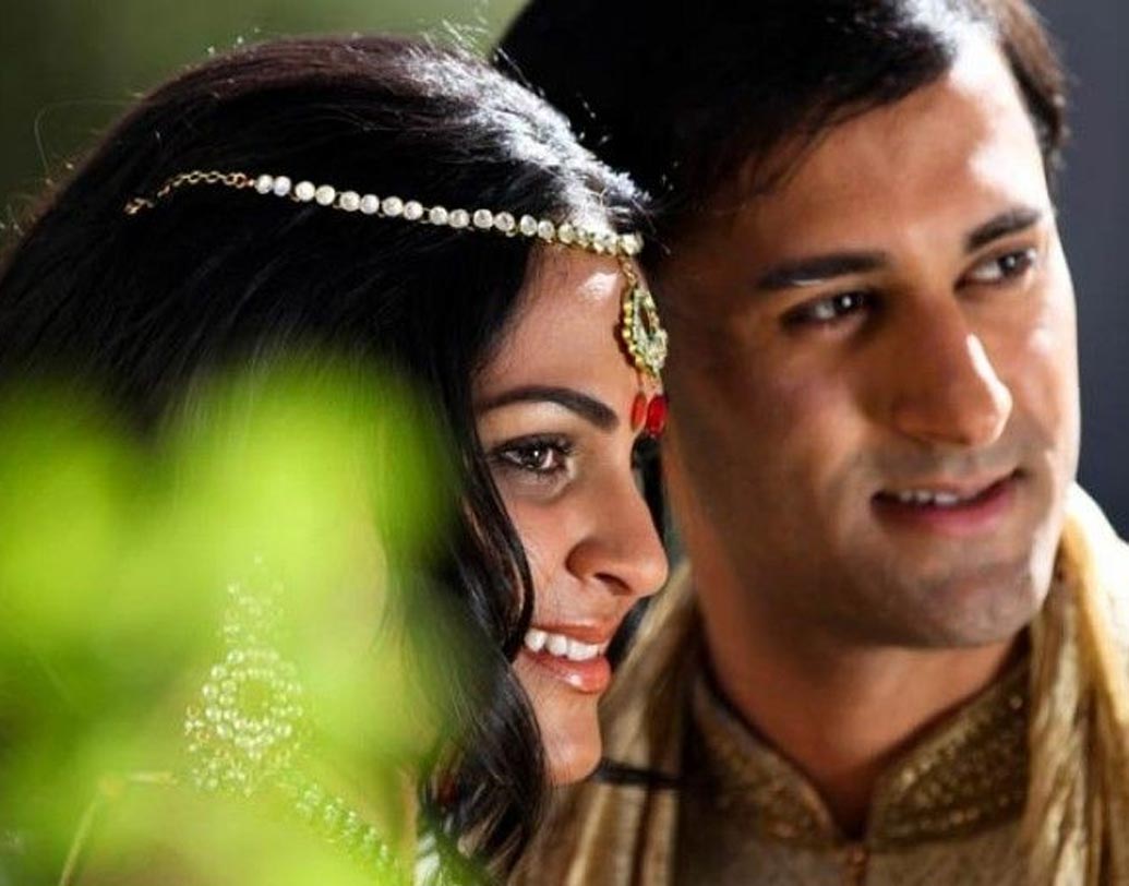 আমি বিয়ে করছি বা নতুন বাড়িতে শিফট করছি: আপনার কাছে এই বিষয়গুলো জরুরি হলেও এতে কারও কিছু যায় আসে না। নিজের ব্যক্তিগত সমস্যা এ ভাবে প্রকাশ করা অপেশাদারিত্বের পরিচয় দেয়।