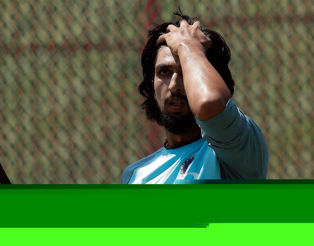 ইশান্ত শর্মা: ভুবনেশ্বর কুমারের জায়গায় দ্বিতীয় টেস্টে সুযোগ পয়েছেন ইশান্ত শর্মা।