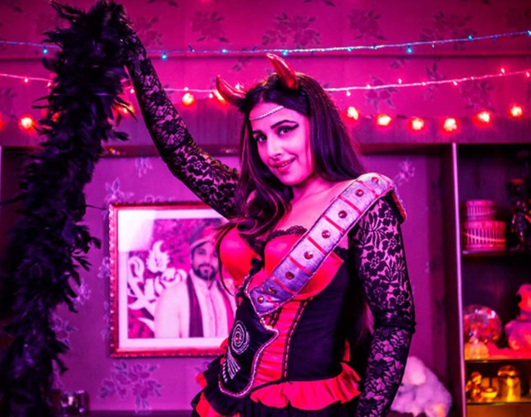 ২০১২-র ১৪ ডিসেম্বর সিদ্ধার্থ রায় কপূরের সঙ্গে বিয়ে করেছিলেন বিদ্যা বালন। তার কয়েক মাস পরেই ২০১৩-র জুনে মুক্তি পেয়েছিল বিদ্যার ‘ঘনচক্কর’ ছবিটি। ইমরান হাশমির সঙ্গে ব্ল্যাক কমেডি জঁরের এই ছবি কিন্তু দর্শকরা পছন্দ করেননি। ছবিটি এক কথায় চলেনি।